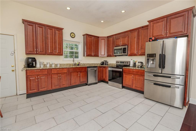 Photo 4 of 22 residential for sale in Emporia virginia