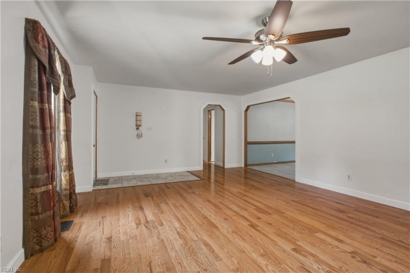 Photo 13 of 44 residential for sale in Portsmouth virginia Photo 13 of 44 residential for sale in Portsmouth virginia