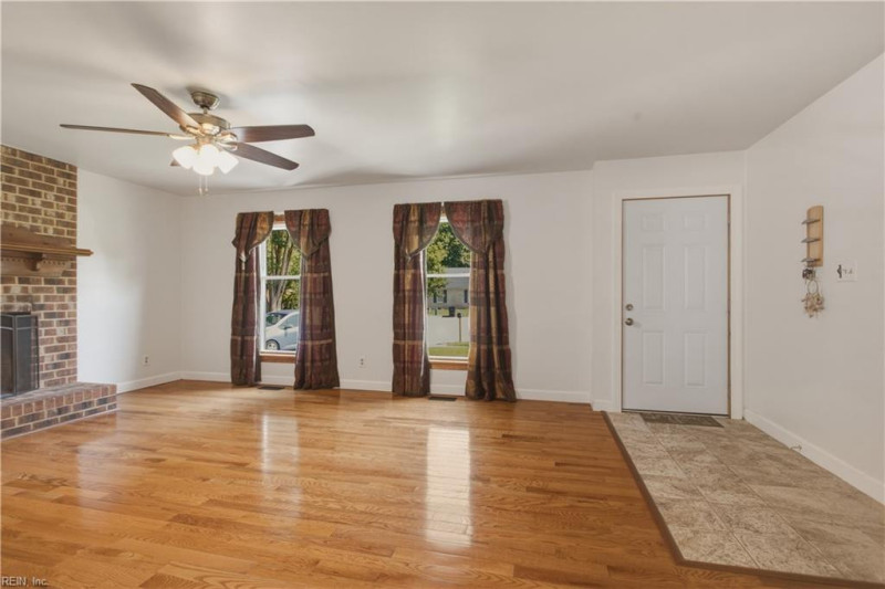 Photo 9 of 44 residential for sale in Portsmouth virginia Photo 9 of 44 residential for sale in Portsmouth virginia