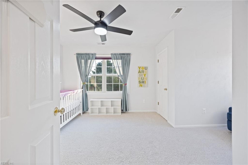 Photo 35 of 50 residential for sale in Chesapeake virginia