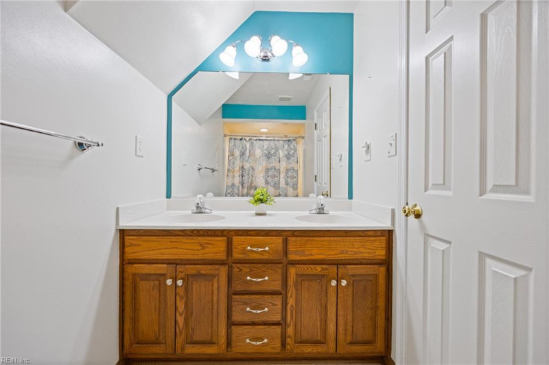 Photo 39 of 50 residential for sale in Chesapeake virginia