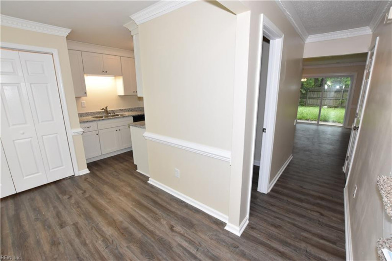 Photo 13 of 26 rental for rent in Chesapeake virginia
