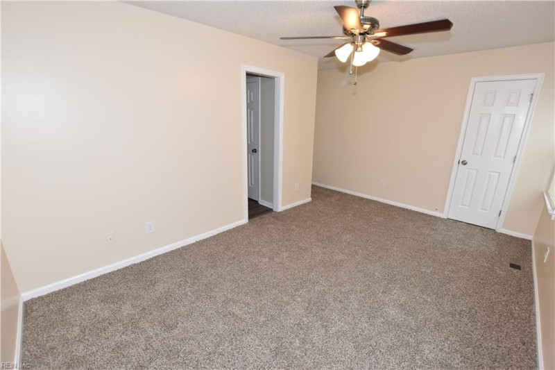 Photo 16 of 26 rental for rent in Chesapeake virginia