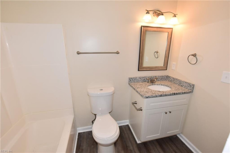 Photo 19 of 26 rental for rent in Chesapeake virginia
