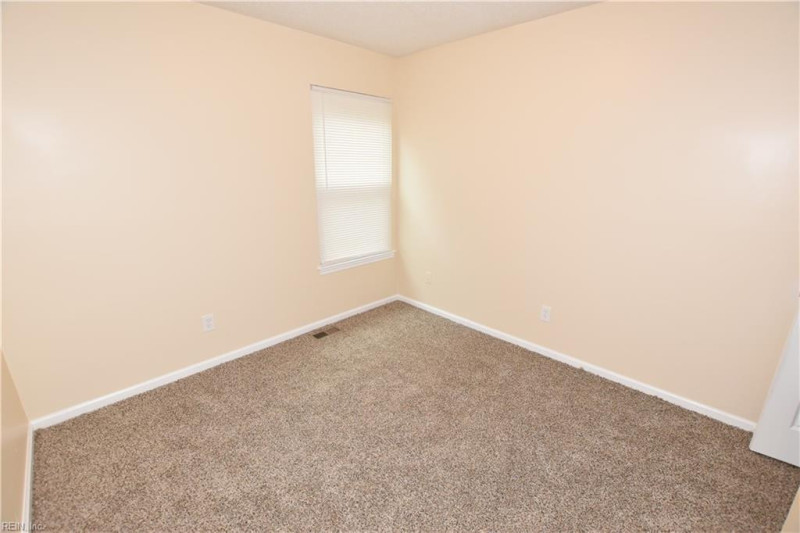 Photo 21 of 26 rental for rent in Chesapeake virginia