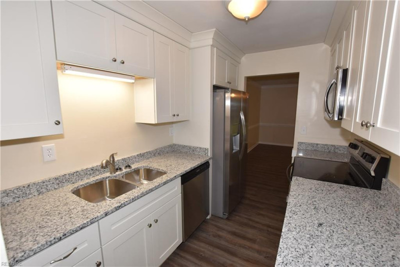 Photo 7 of 26 rental for rent in Chesapeake virginia