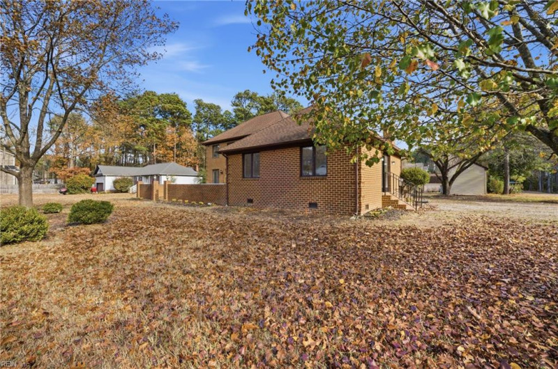 Photo 4 of 42 rental for rent in Poquoson virginia