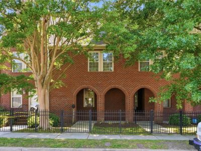 property image for 200 Maple Avenue NORFOLK VA 23503
