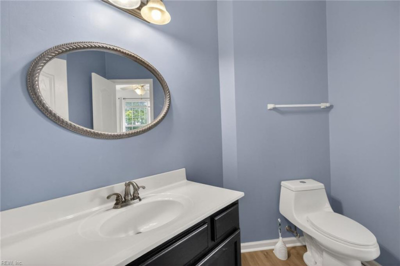 Photo 10 of 50 residential for sale in Chesapeake virginia