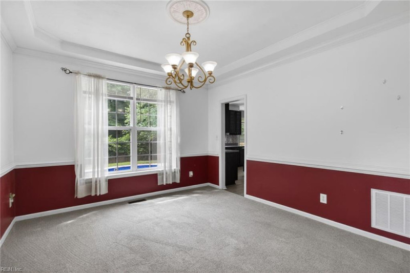 Photo 26 of 50 residential for sale in Chesapeake virginia