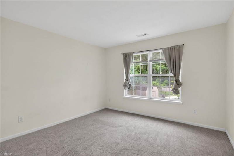 Photo 38 of 50 residential for sale in Chesapeake virginia