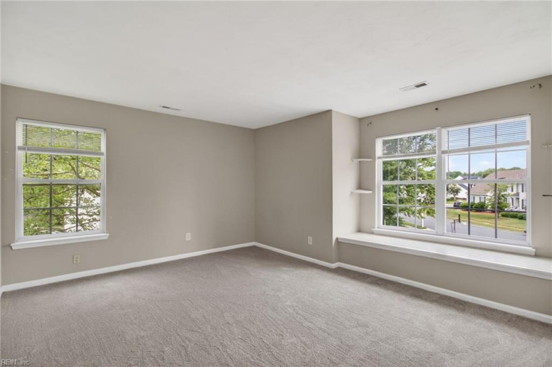 Photo 41 of 50 residential for sale in Chesapeake virginia