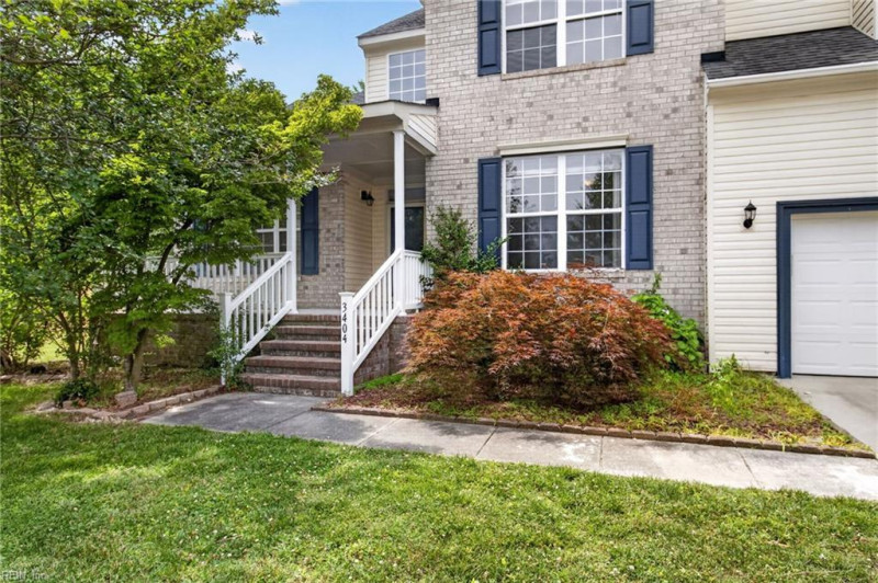 Photo 5 of 50 residential for sale in Chesapeake virginia
