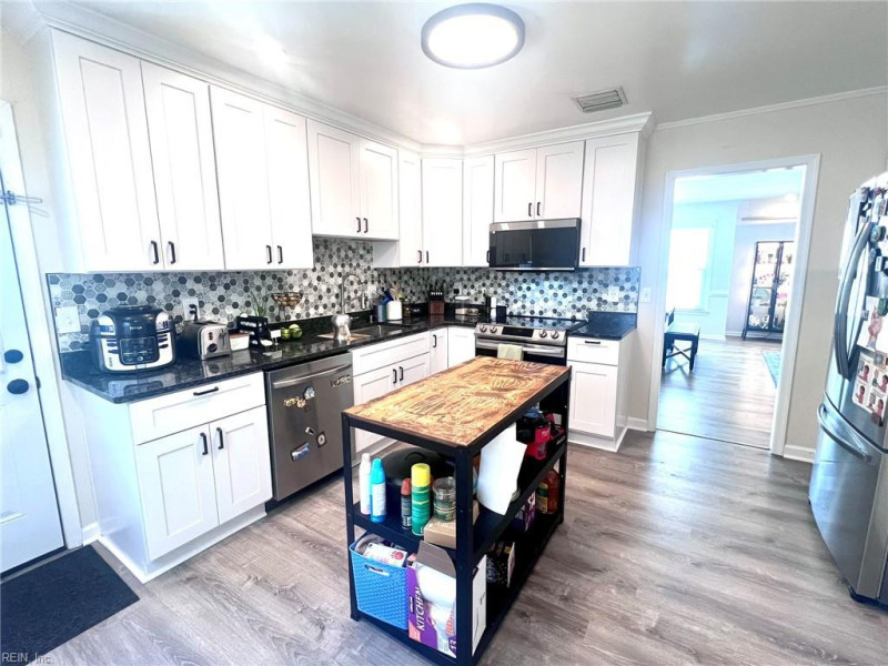 Photo 13 of 49 rental for rent in Virginia Beach virginia