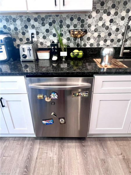 Photo 17 of 49 rental for rent in Virginia Beach virginia