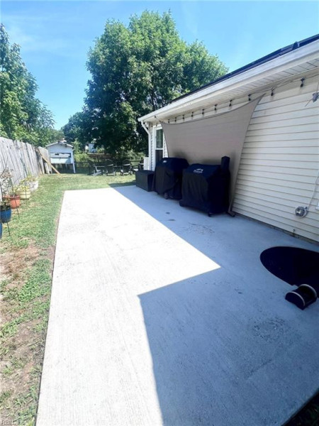 Photo 33 of 49 rental for rent in Virginia Beach virginia