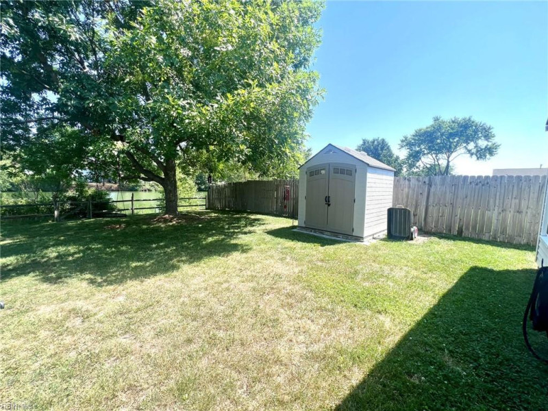Photo 35 of 49 rental for rent in Virginia Beach virginia