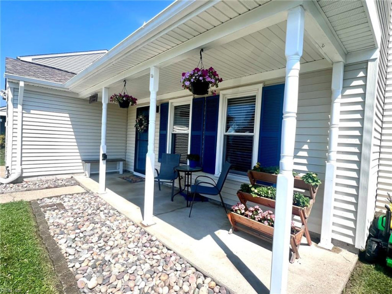 Photo 4 of 49 rental for rent in Virginia Beach virginia