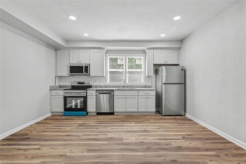 Photo 20 of 36 residential for sale in Norfolk virginia Photo 20 of 36 residential for sale in Norfolk virginia
