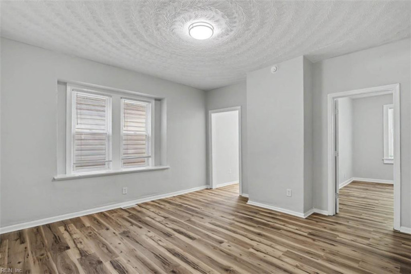 Photo 3 of 36 residential for sale in Norfolk virginia Photo 3 of 36 residential for sale in Norfolk virginia