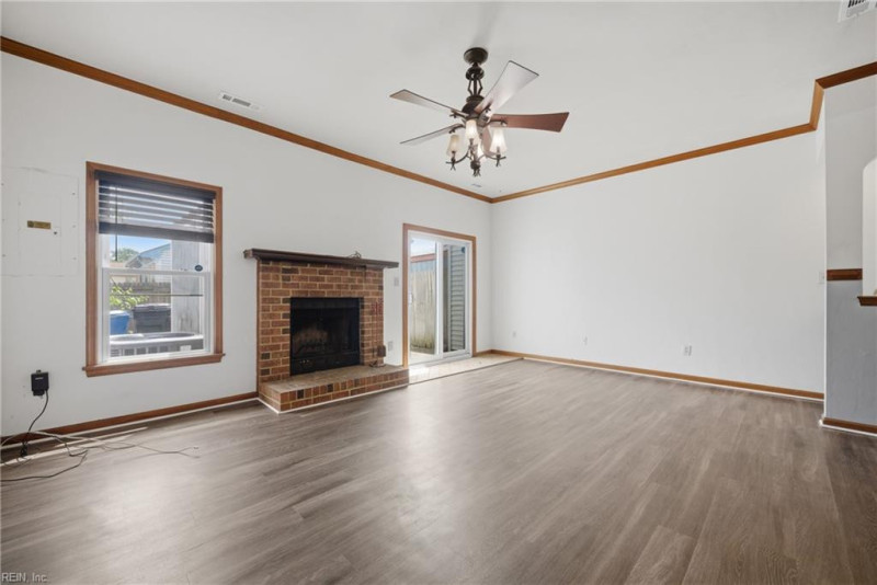 Photo 10 of 32 rental for rent in Virginia Beach virginia