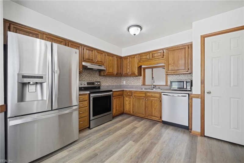 Photo 14 of 32 rental for rent in Virginia Beach virginia