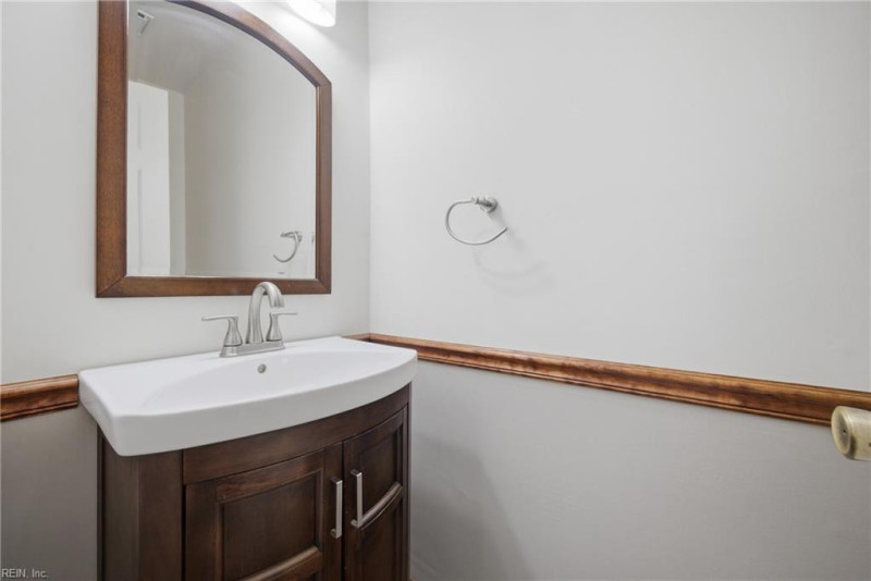 Photo 16 of 32 rental for rent in Virginia Beach virginia