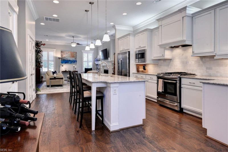 Photo 11 of 47 residential for sale in Williamsburg virginia