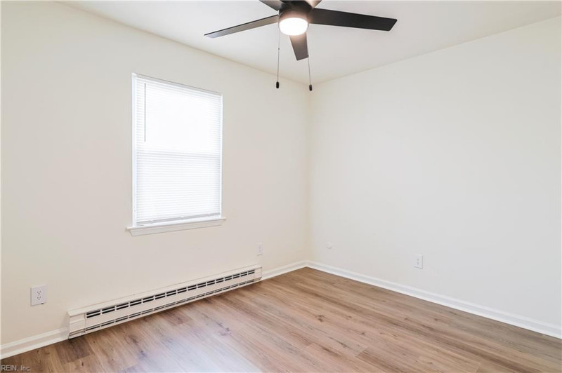 Photo 11 of 16 rental for rent in Norfolk virginia