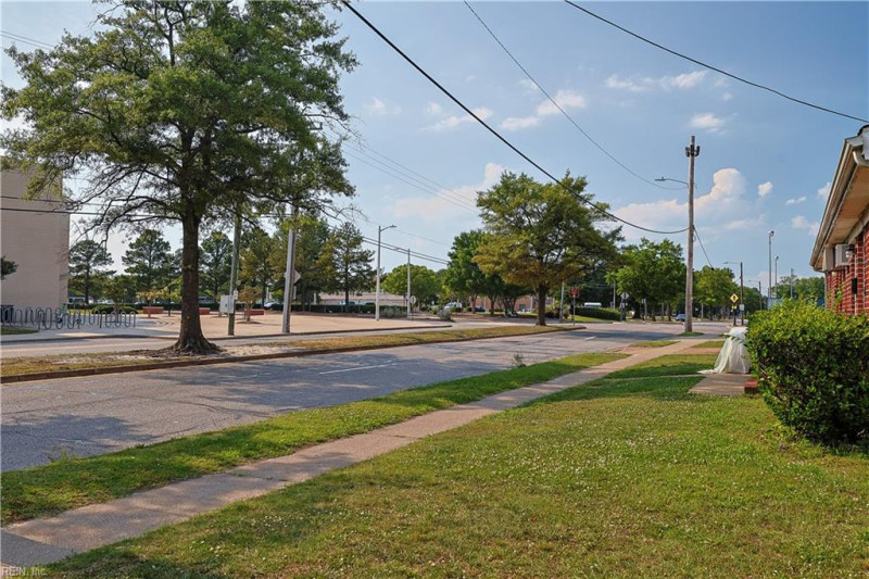 Photo 14 of 16 rental for rent in Norfolk virginia