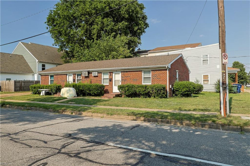 Photo 15 of 16 rental for rent in Norfolk virginia
