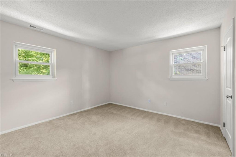 Photo 24 of 42 residential for sale in Chesapeake virginia Photo 24 of 42 residential for sale in Chesapeake virginia