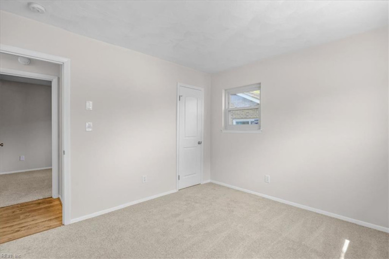 Photo 34 of 42 residential for sale in Chesapeake virginia Photo 34 of 42 residential for sale in Chesapeake virginia