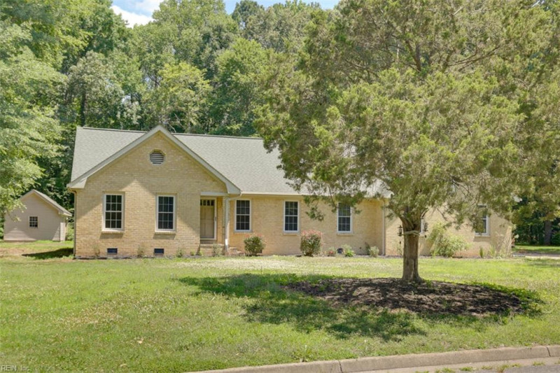 Photo 1 of 35 residential for sale in Chesapeake virginia