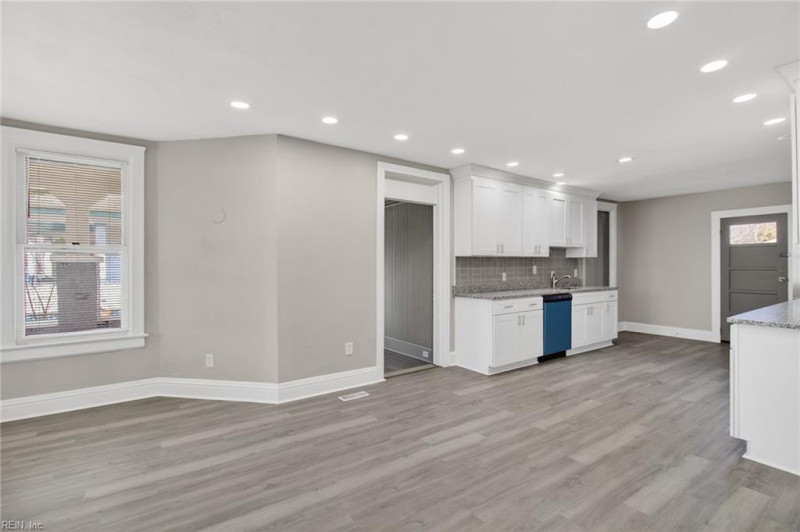 Photo 10 of 34 residential for sale in Norfolk virginia Photo 10 of 34 residential for sale in Norfolk virginia
