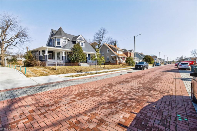 Photo 32 of 34 residential for sale in Norfolk virginia Photo 32 of 34 residential for sale in Norfolk virginia