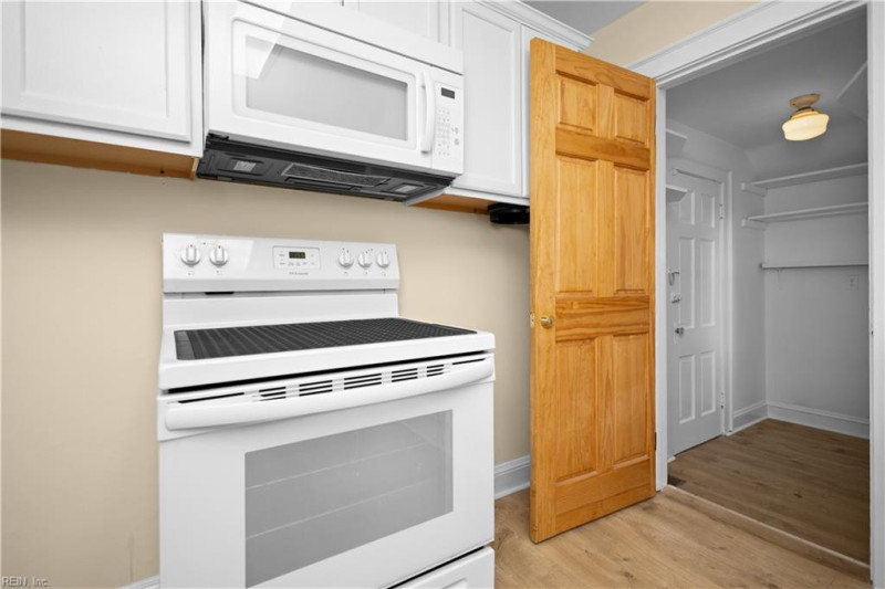 Photo 16 of 48 rental for rent in Norfolk virginia