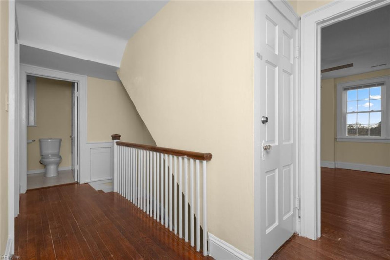 Photo 33 of 48 rental for rent in Norfolk virginia