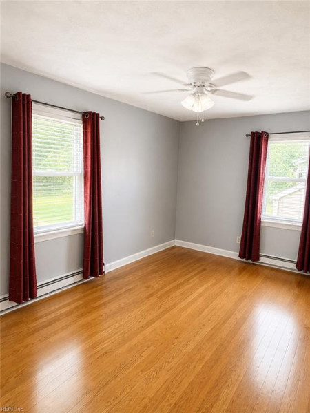Photo 11 of 11 residential for sale in Chesapeake virginia