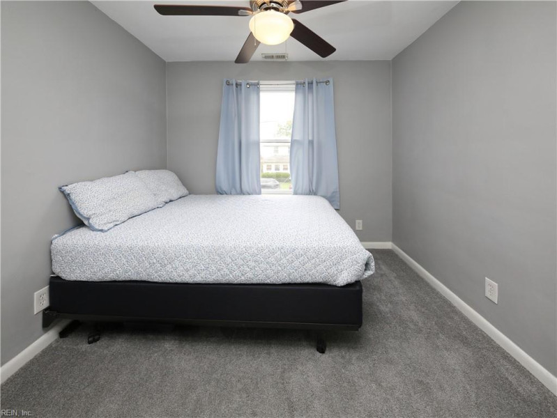 Photo 19 of 25 residential for sale in Norfolk virginia