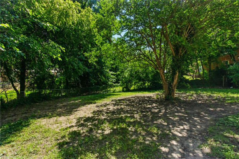 Photo 6 of 35 residential for sale in Newport News virginia Photo 6 of 35 residential for sale in Newport News virginia