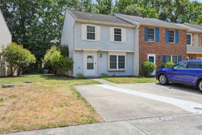 Photo 3 of 25 residential for sale in Hampton virginia