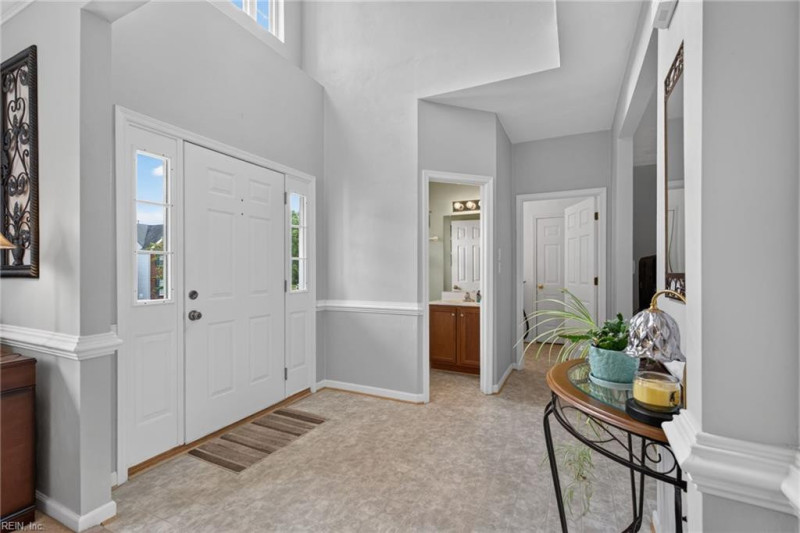 Photo 4 of 38 residential for sale in Suffolk virginia