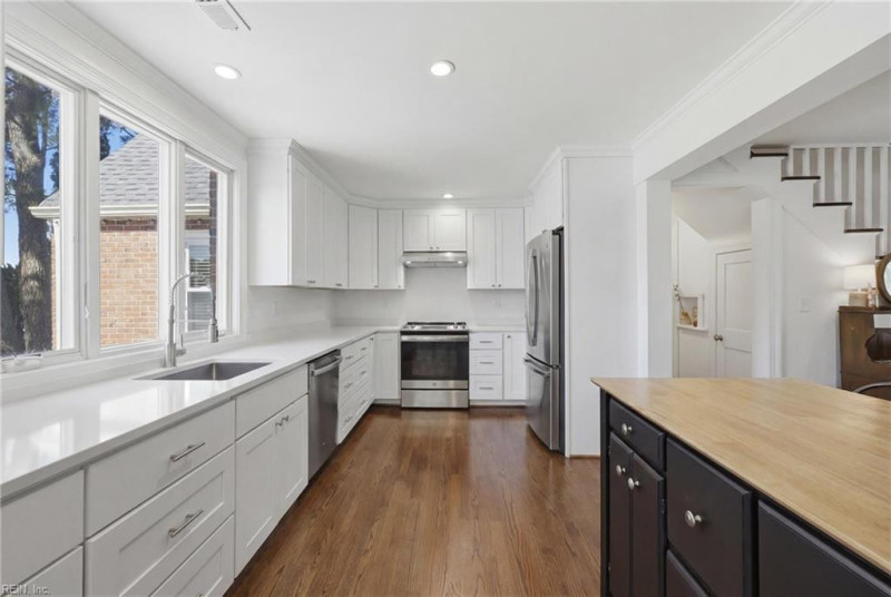 Photo 14 of 48 residential for sale in Norfolk virginia