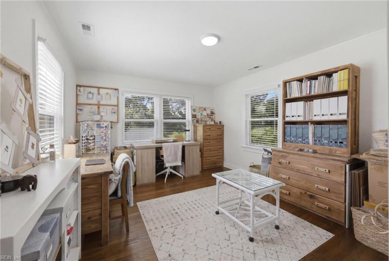 Photo 25 of 48 residential for sale in Norfolk virginia