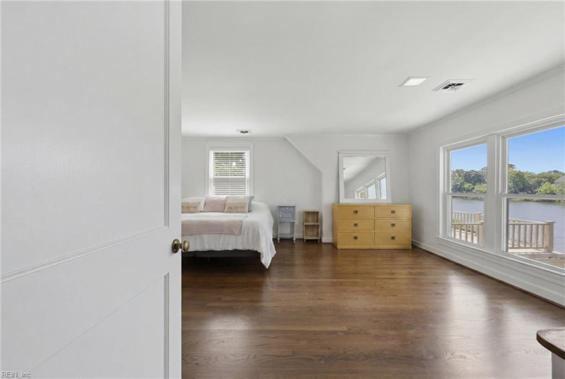 Photo 30 of 48 residential for sale in Norfolk virginia