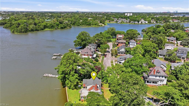 Photo 4 of 48 residential for sale in Norfolk virginia