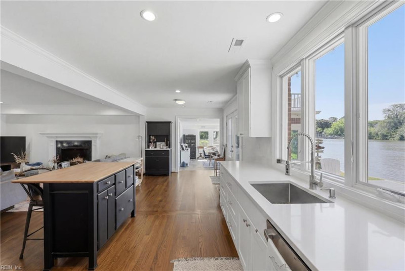Photo 9 of 48 residential for sale in Norfolk virginia