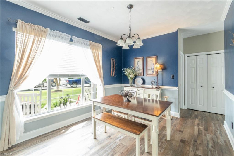 Photo 10 of 29 residential for sale in Suffolk virginia