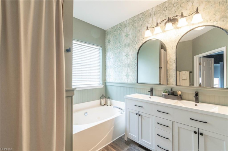 Photo 16 of 29 residential for sale in Suffolk virginia